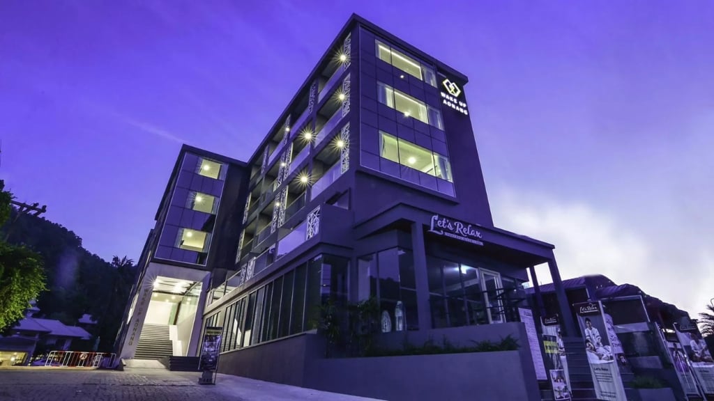 Wake Up Aonang Hotel