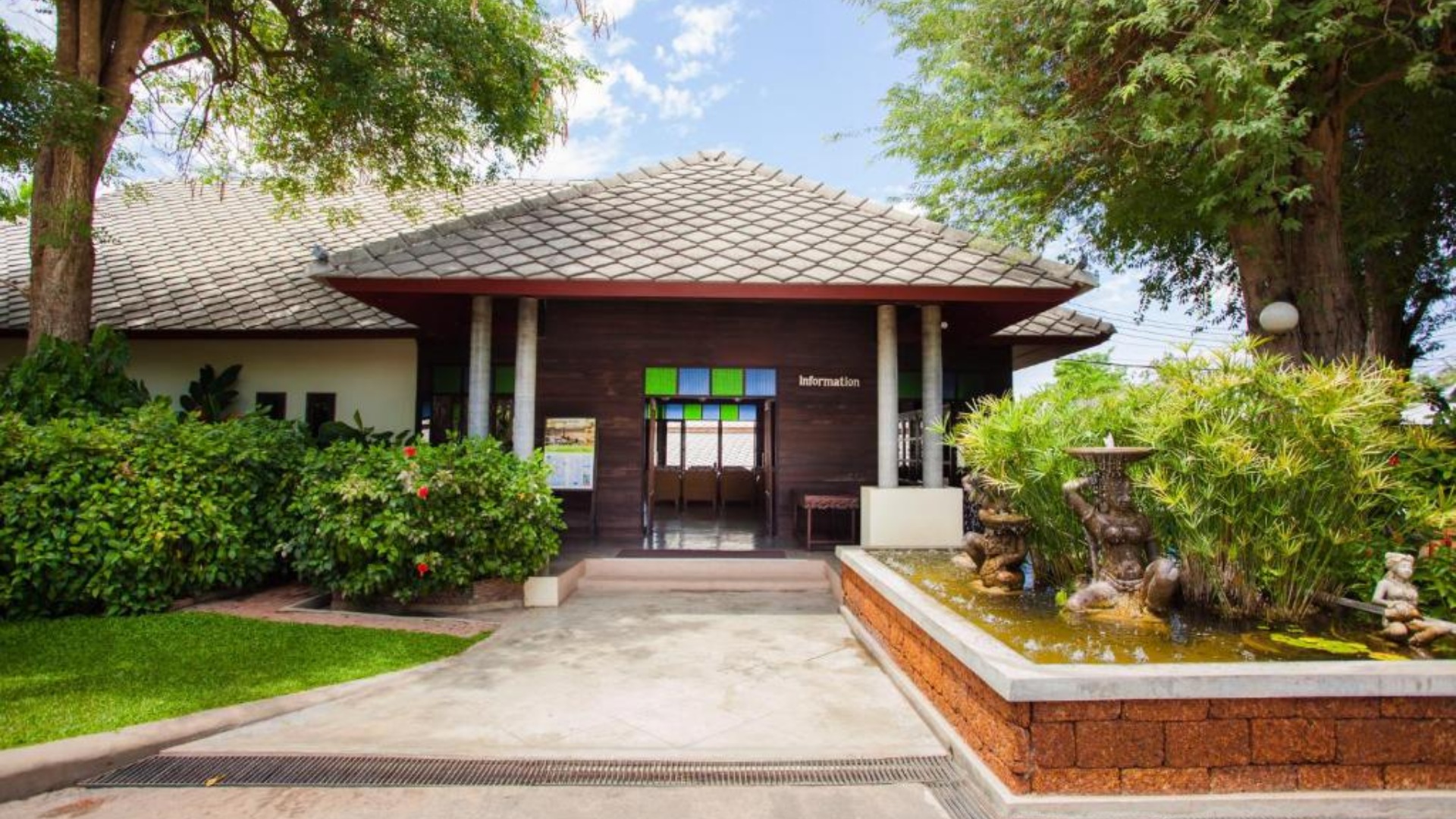 Royal Riverkwai Resort & Spa