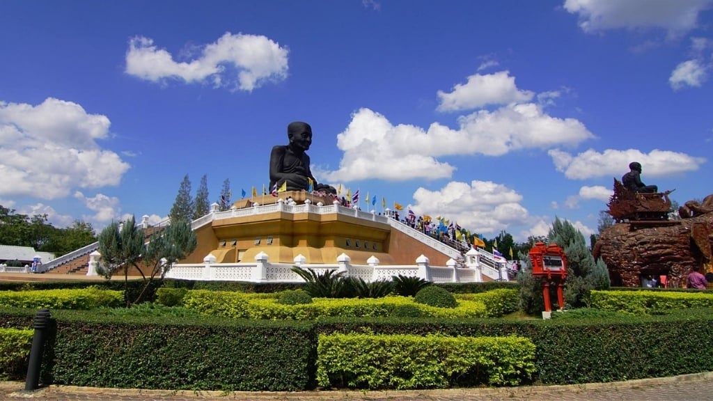 Que faire à Hua Hin ? Nos 9 suggestions phares - thailande hua hin huay mongkol temple 1024 Temple Huay Mongkol