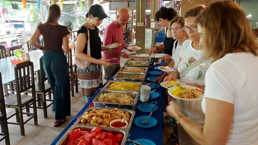 Give Green Farm House