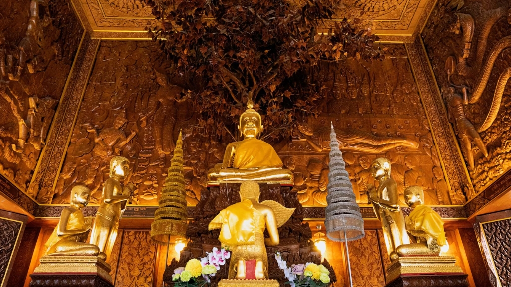 Que faire autour de Bangkok en 1 jour ? - thailande samut songkhram wat bang kae noi 1024 Que faire autour de Bangkok : Wat Bang Kae Noi