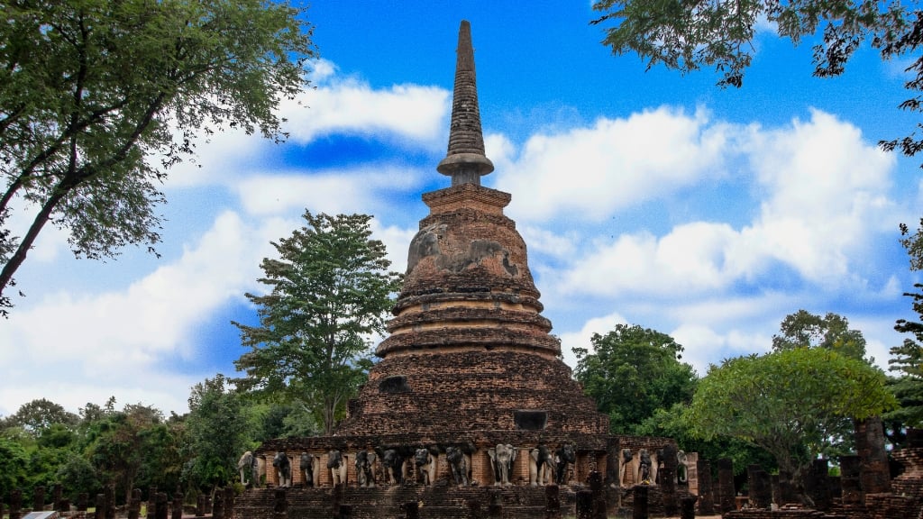 Carte touristique de la Thaïlande pour un voyage bien organisé - thailande sukhothai wat sorasak 1024 Wat Sorasak