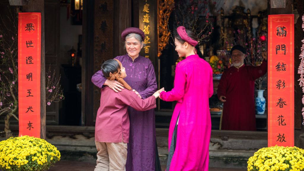 Costumes traditionnelles vietnamiennes