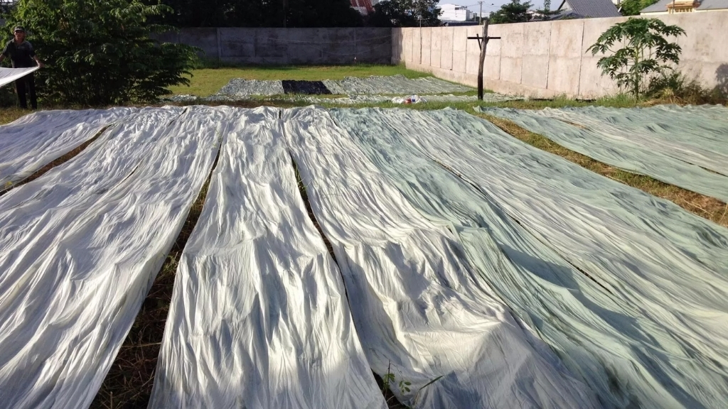 Village de soie de Tan Chau Village de soie de Tan Chau