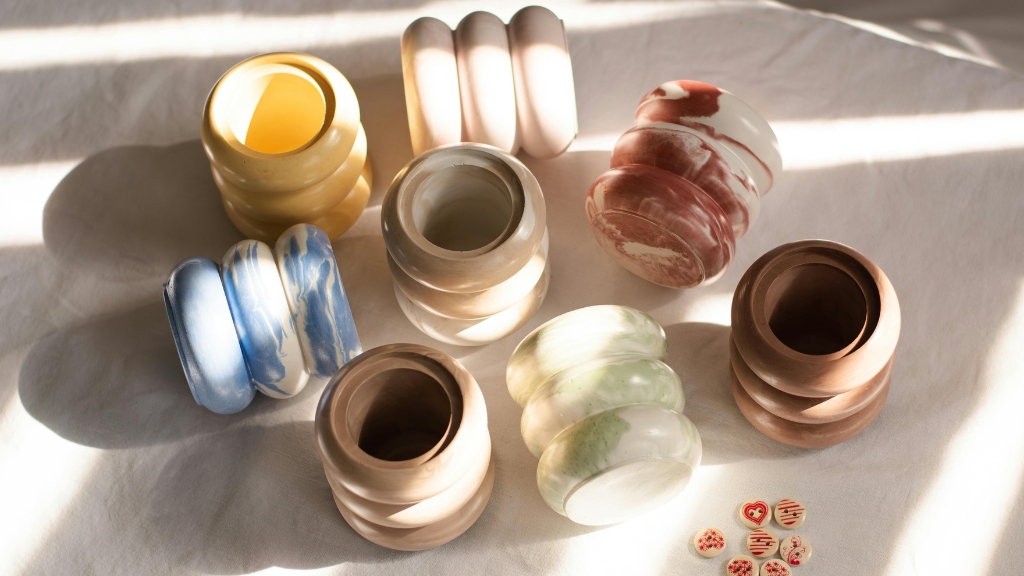 Objets en céramique décorative