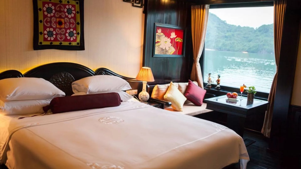 Dragon Legend Cruise