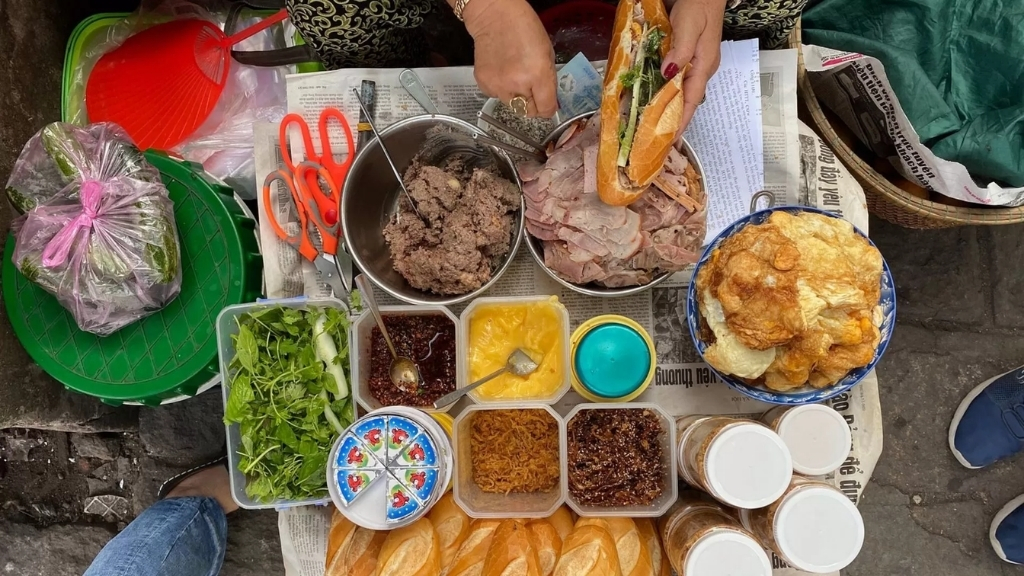 Street food à Hue - Prix circuits combinés Thaïlande Vietnam