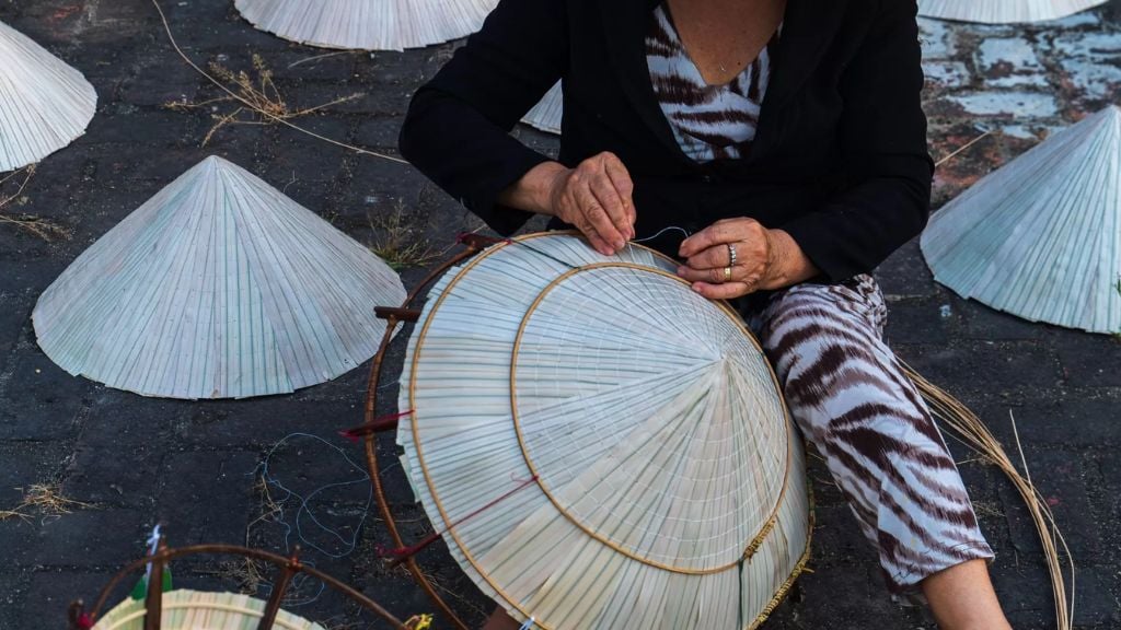 Combien de jours pour visiter Hanoi ? Nos conseils pratiques - vietnam hanoi village chapeaux coniques chuong 1024 Village des chapeaux coniques de Chuông