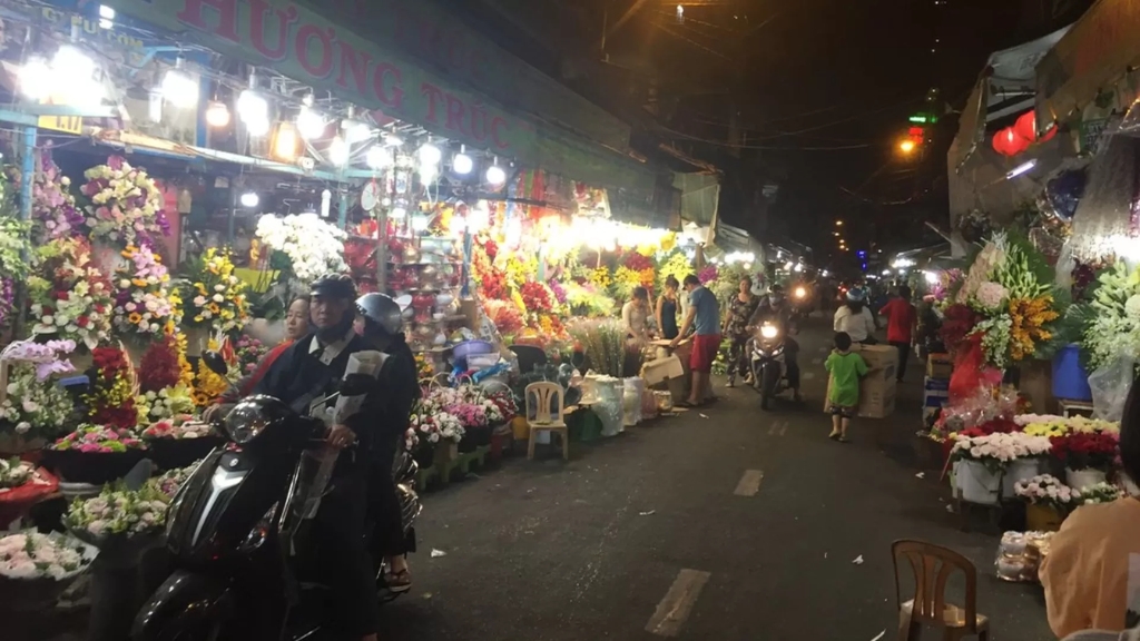 Soirée Ho Chi Minh Ville : Marché aux fleurs Ho Thi Ky