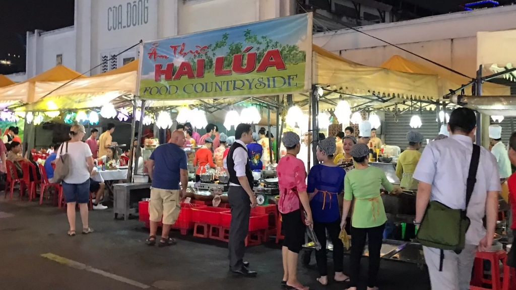 marché nocturne de Ben Thanh