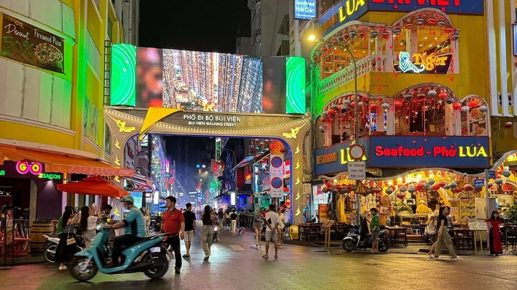 Ho Chi Minh ville au soir