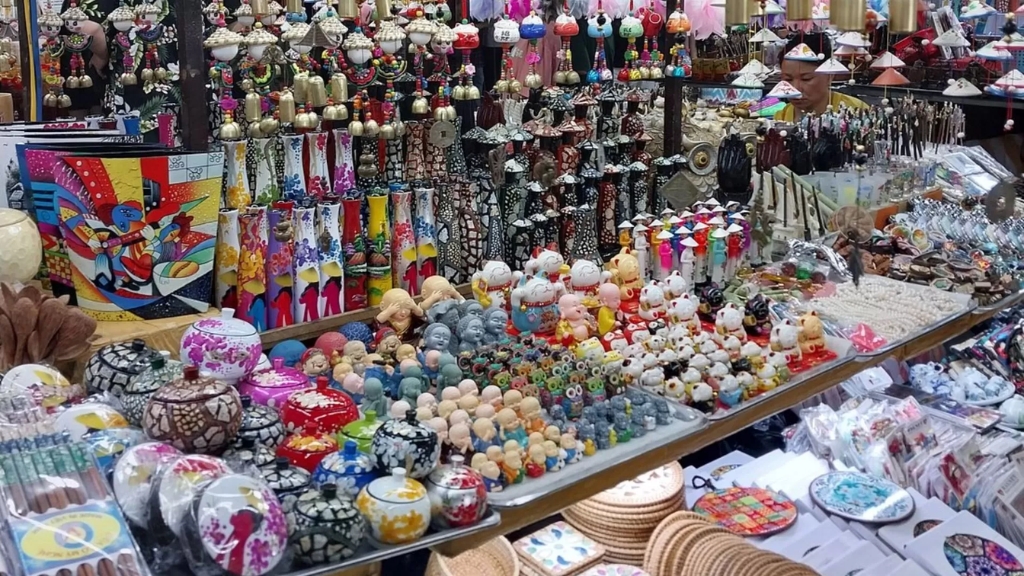 choses à faire à Hoi An : Marché de nuit de Hoi An