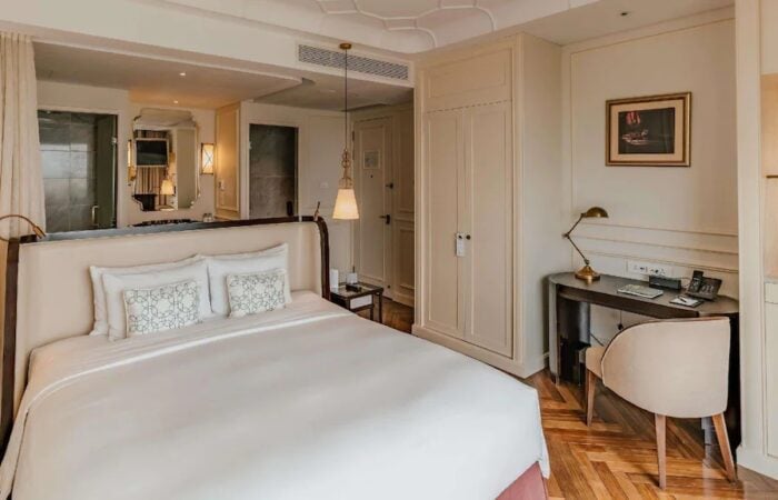 Hotel des Arts Saigon MGallery Collection