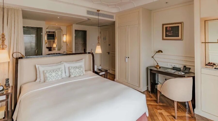 Hotel des Arts Saigon MGallery Collection Hotel des Arts Saigon MGallery Collection