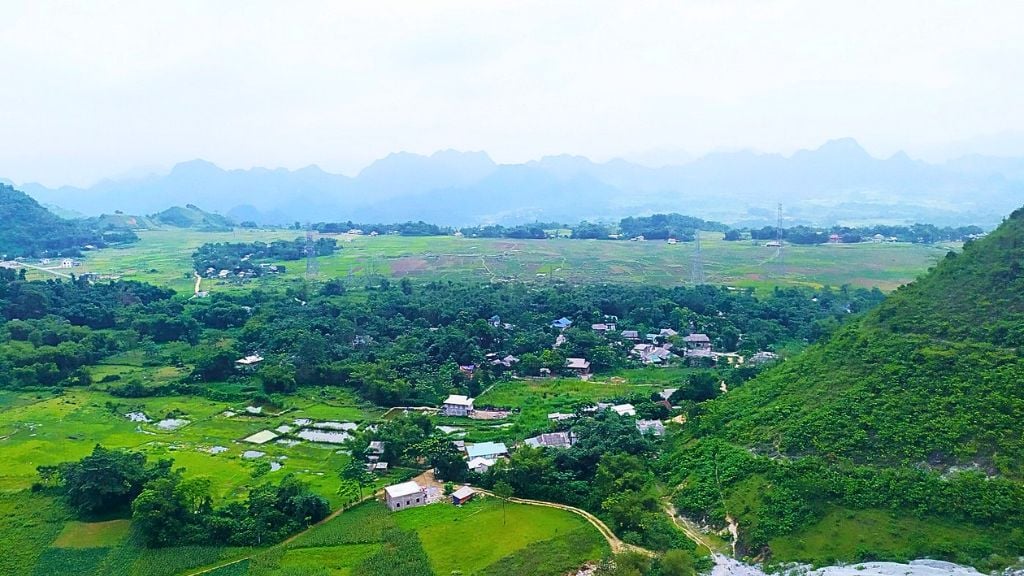 vietnam-mai-chau-col-de-thung-khe-1024