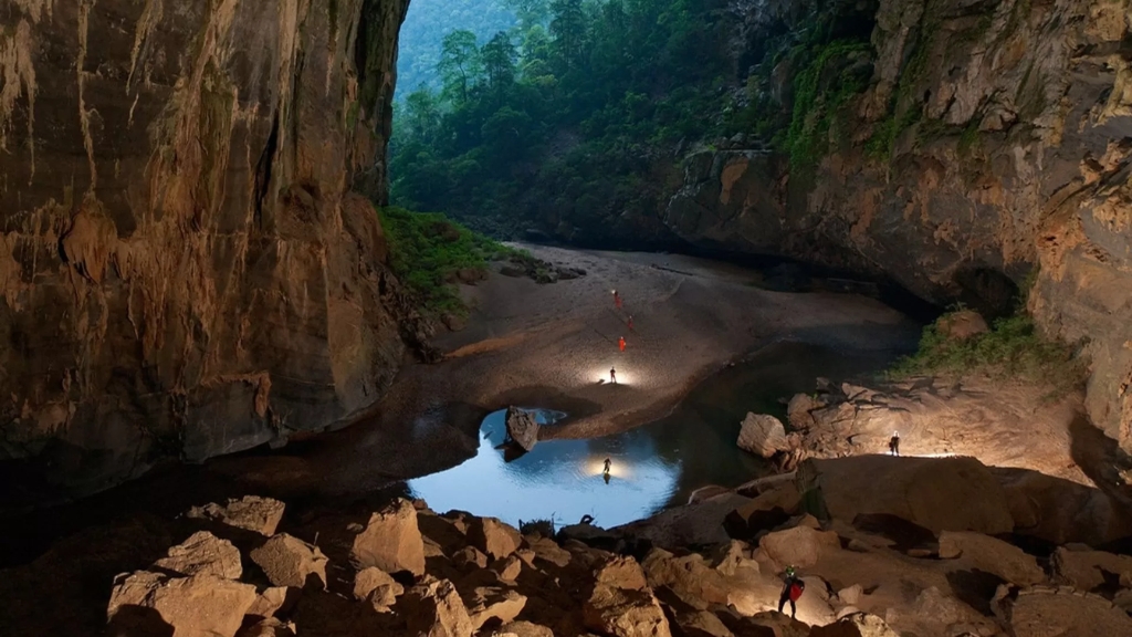 L'entrée de Son Doong