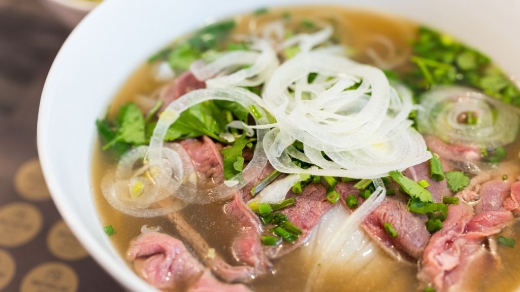 Le "Pho" – Plat Qui Représente L’âme Et La Beauté Nationales Du Vietnam - vietnam cuisine pho bo 1024 Pho Bo