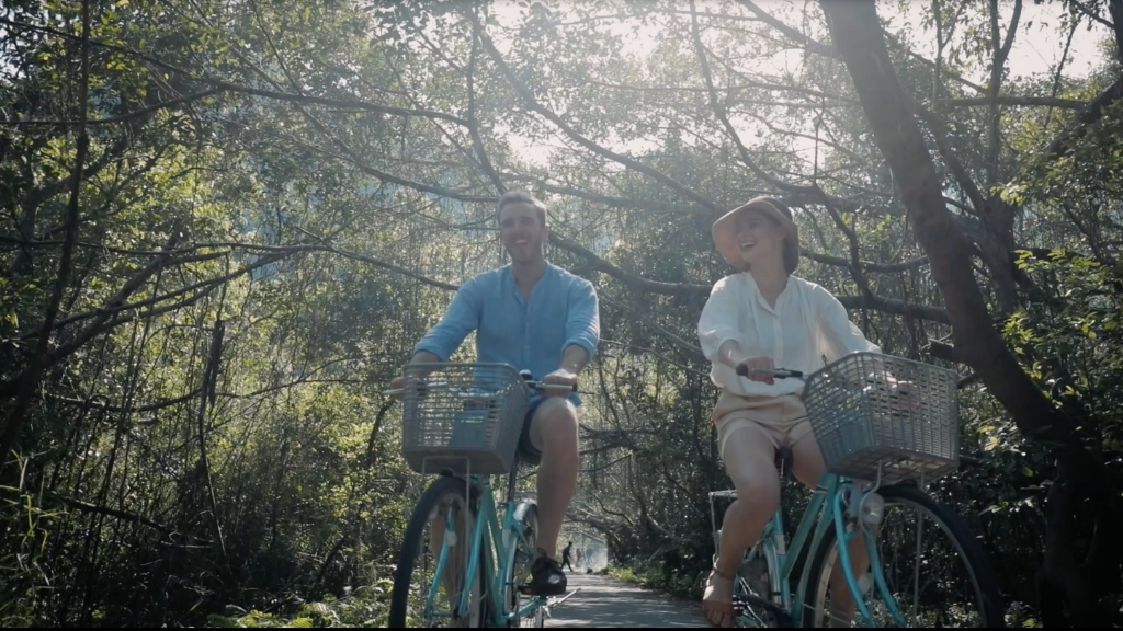 Balade à vélo dans le village de Viet Hai