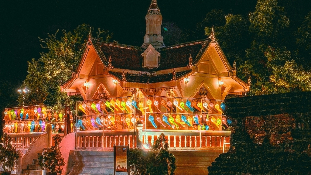 thailand loy krathong sukhothai b 1024 - Fête des lanternes en Thaïlande : Yi Peng et Loy Krathong
