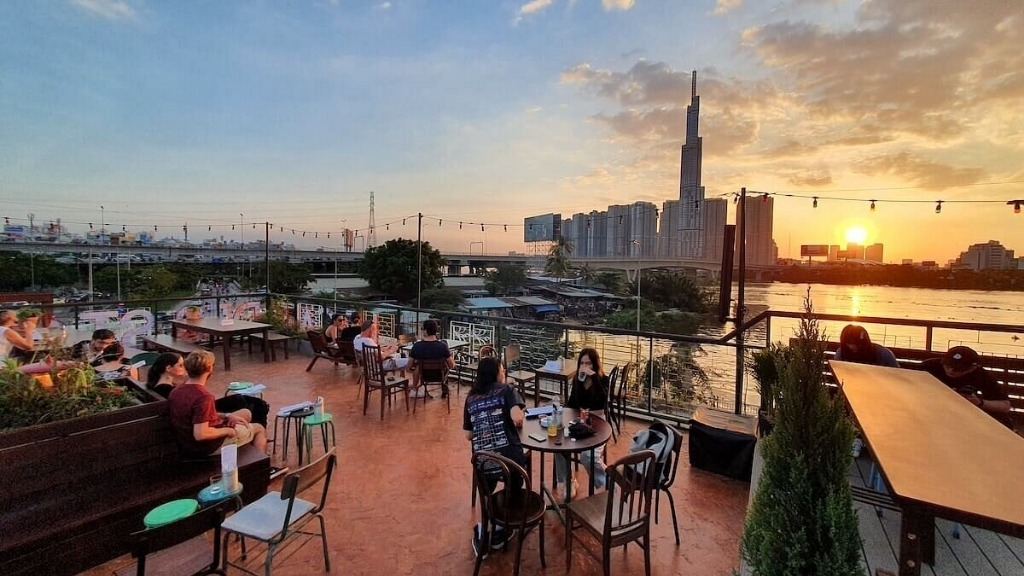 Cafe des Stagiaires Top 7 meilleurs cafés romantiques de Ho Chi Minh-Ville