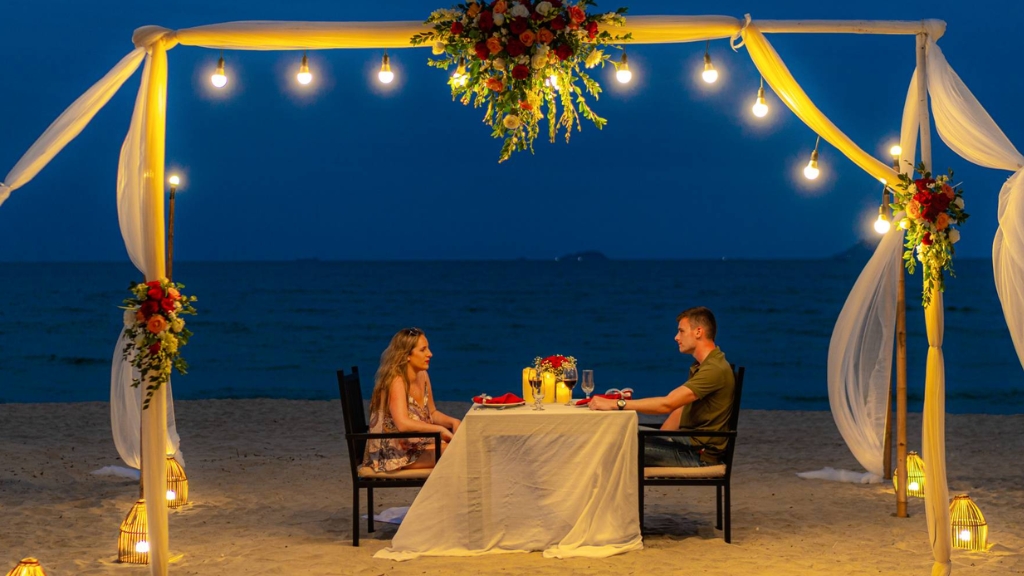 Merveilles du Vietnam en couple pour des moments partagés - vietnam hoian beach resort 1024 hoian beach resort - Voyager romantique au Vietnam