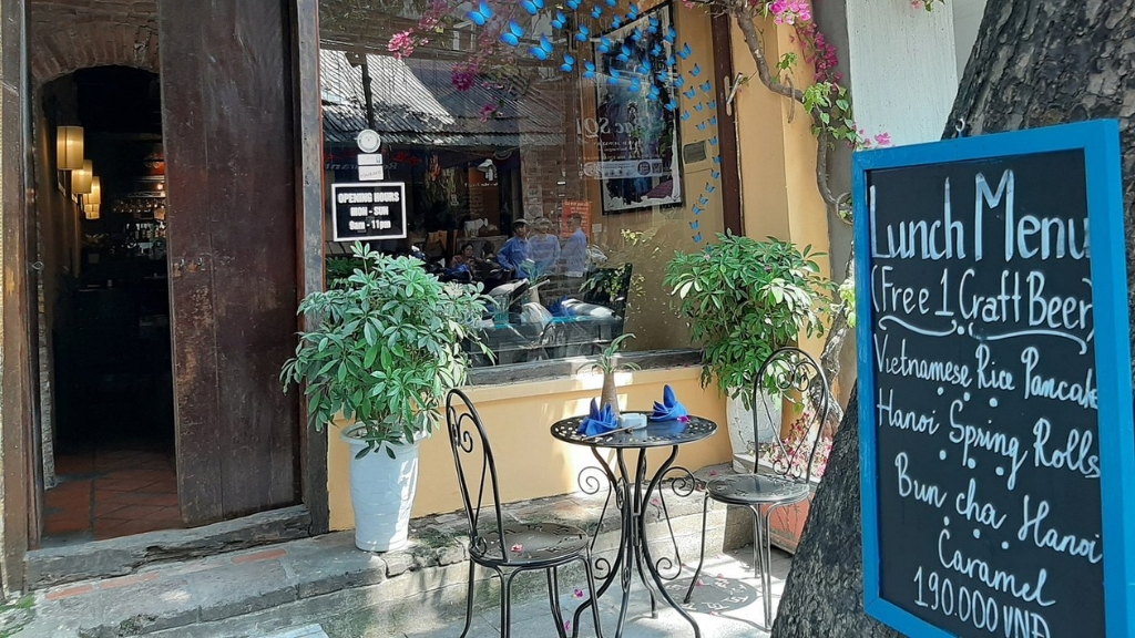 Blue Butterfly Restaurant & Cooking Class