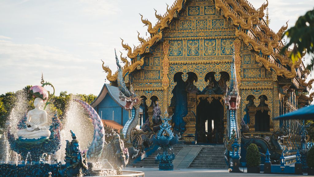 Blue Temple à Chiang Rai : une visite courte qui marque vraiment - thailande chiang rai blue temple wat rong suea ten 2 1024 Wat Rong Suea Ten