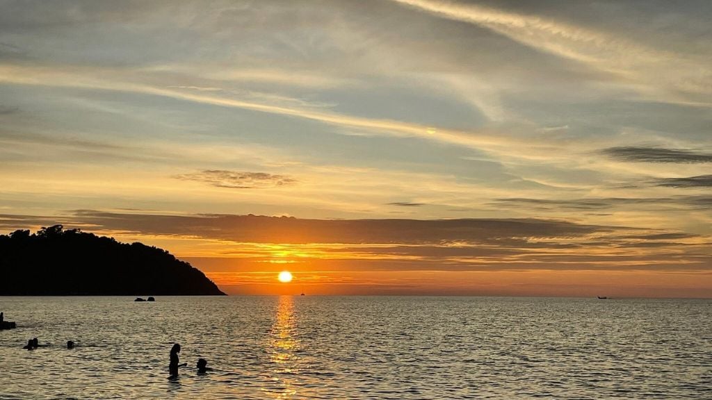 Plage de Sunset à Koh Lipe idéale pour admirer le coucher du soleil