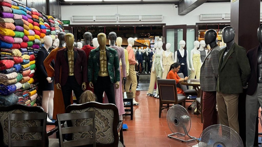 Vêtements pour hommes à Hoi An confection personnalisée rapide