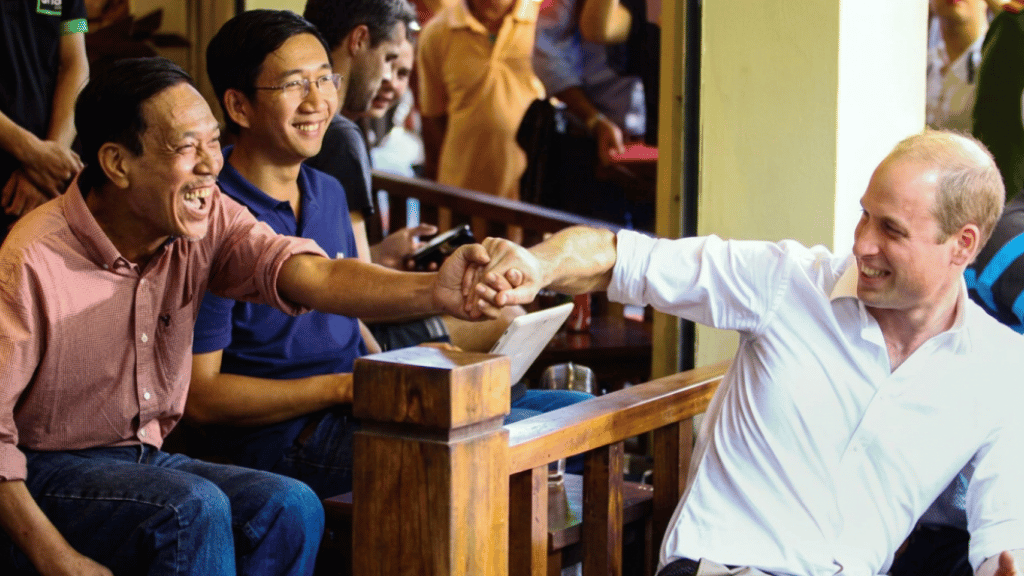 Hanoi figure au deuxième rang des villes les plus accueillantes du monde - vietnamhanoi top villes plus accueillantes monde 1024 Le prince William visite un café local sur la rue Thuoc Bac et discute avec les habitants