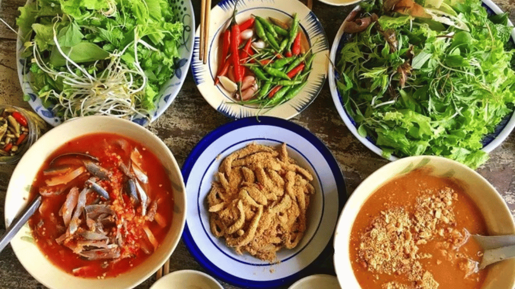 Que manger à Da Nang ? Guide des meilleurs plats locaux - vietnam cuisine goi ca nam o danang 1024 Gỏi cá Nam Ô, poisson frais accompagné d’herbes aromatiques