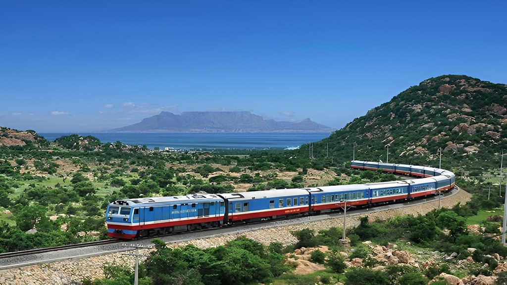 Le train est une option pratique pour découvrir le Vietnam tout en profitant des paysages sur le trajet.