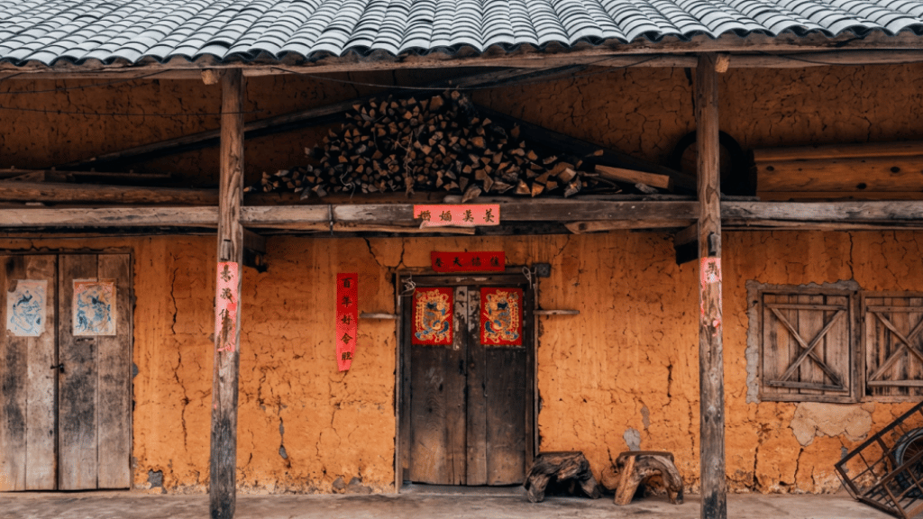 Explorer 7 villages à Ha Giang pour ressentir toute l’authenticité locale - vietnam hagiang village de pho bang 1024 Maison ancienne dans le village de Pho Bang avec un cadre calme