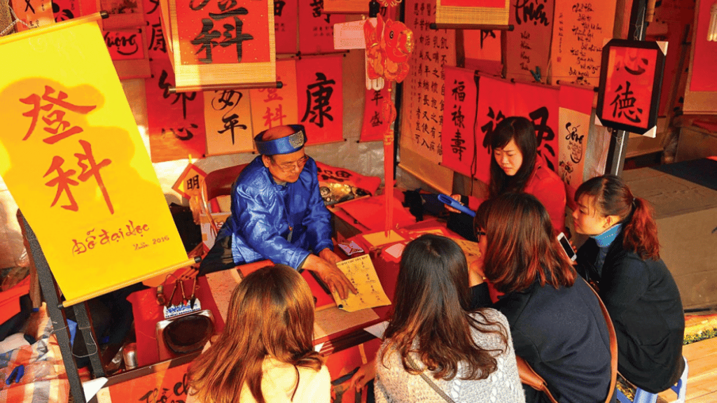 La calligraphie vietnamienne, un art qui fascine et inspire - vietnam calligraphie vietnamienne art traditionnel 1024 Demander des calligraphies pendant le Têt, une tradition incontournable pour les Vietnamiens