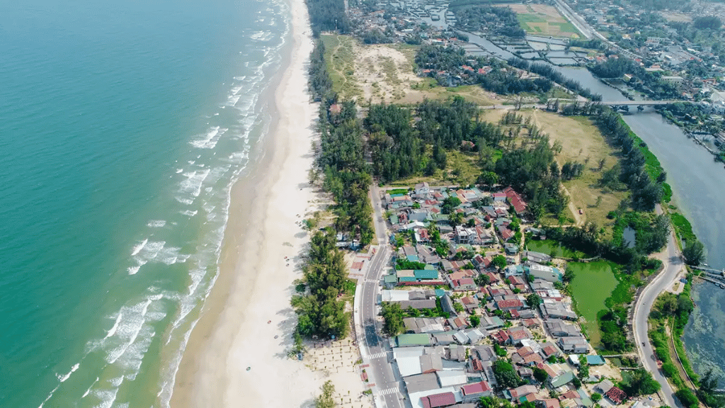 Plage de My Khe à Quang Ngai au Vietnam